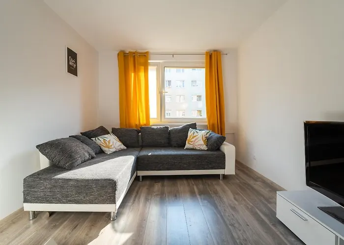 Tanie Spanie Skowronek - Pet Friendly - Przytulny 4 Osobowy - Space Apart