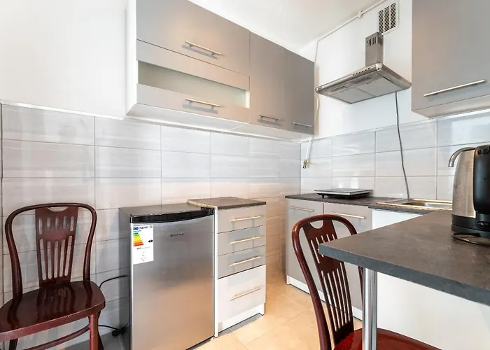 Tanie Spanie Skowronek - Pet Friendly - Przytulny 4 Osobowy - Space Apart
